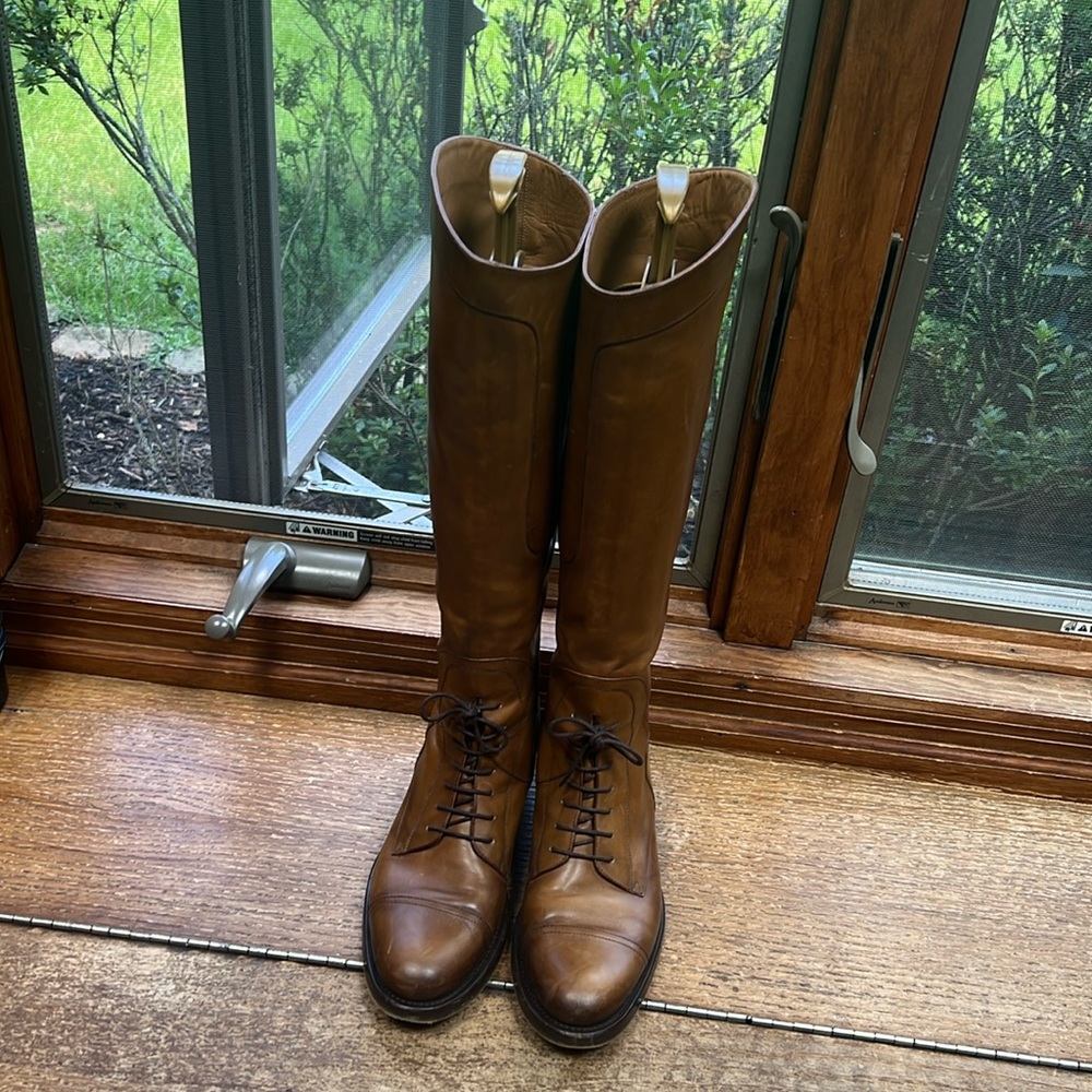 Gucci size 10 tall boots